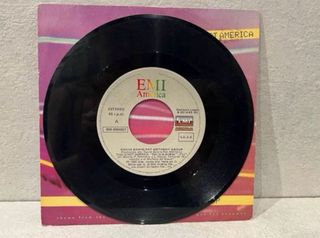 Single Vinilo Bowie/Metheny - This Is Not America