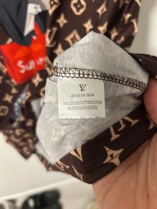 Camiseta Louis Vuitton x Supreme Marrón Multicolor