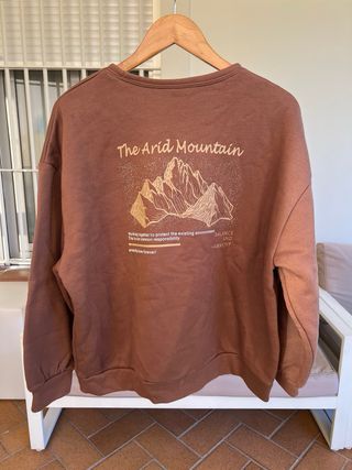Sudadera marrón chocolate oversize