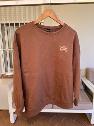 Sudadera marrón chocolate oversize