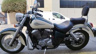 Honda Shadow VT750C