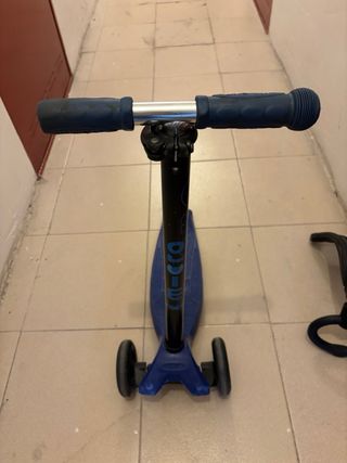 Patinete Micro evolutivo Azul.