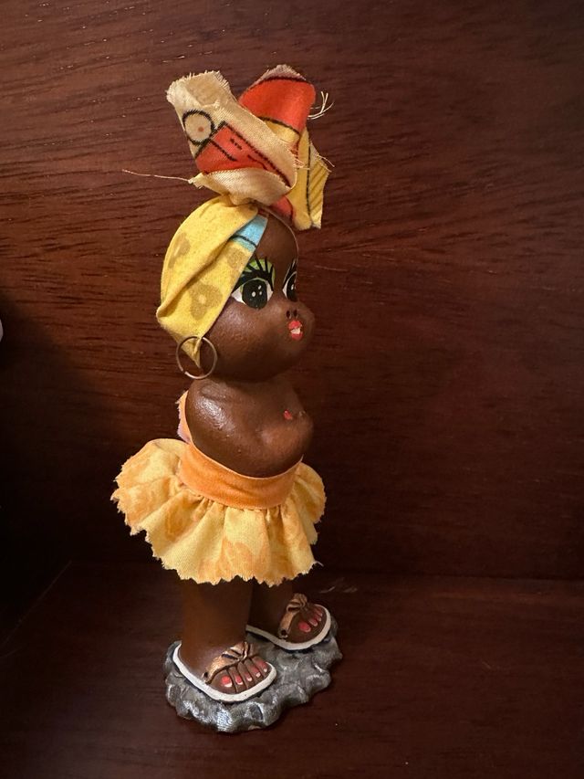 Figura artesanal Cuba decorativa