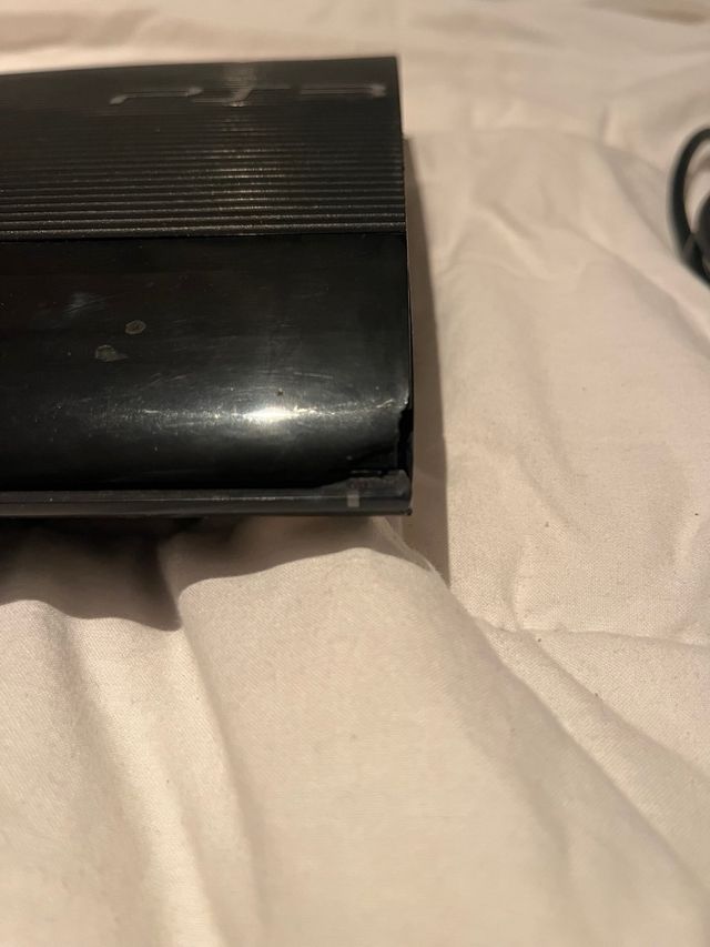 Sony PlayStation 3 Super Slim 