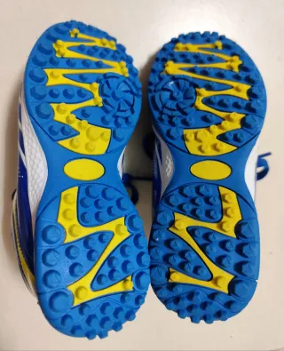 Chuteiras de Futebol para Rapaz (T.29)