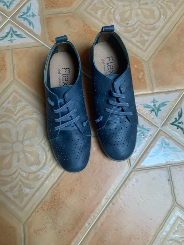 Zapatos Flex piel cordones azul talla 38