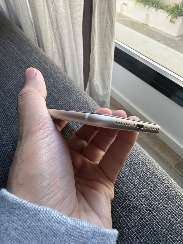 iPhone SE3 128GB Blanco