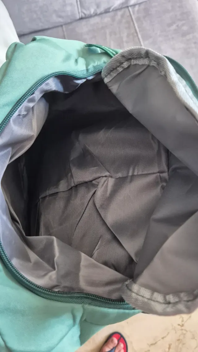 Mochila de viaje verde cabina