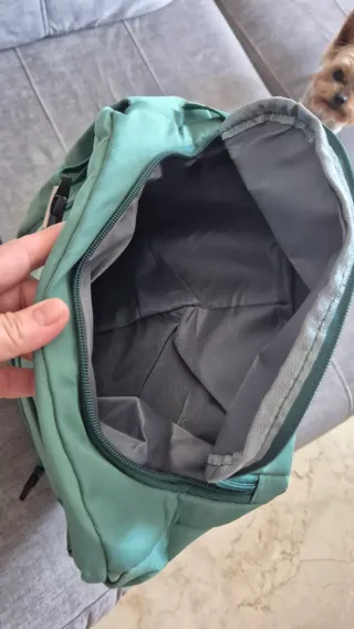 Mochila de viaje verde cabina