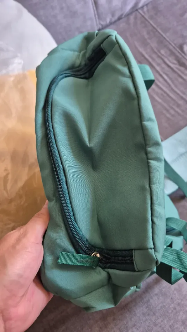 Mochila de viaje verde cabina