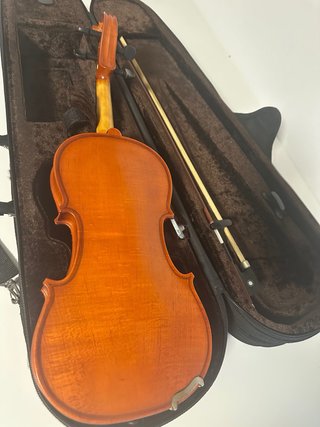 Violín E Kreutzer 1/4. Como nuevo.