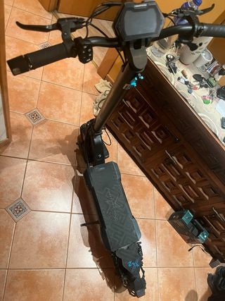 Patinete Eléctrico con Luces LED