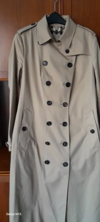 Gabardina Burberry Beige