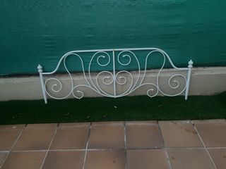 Cabecero de forja blanco