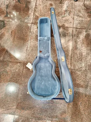 Estuche guitarra tipo Les Paul