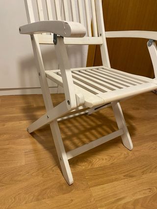 Silla plegable de jardín blanca de madera