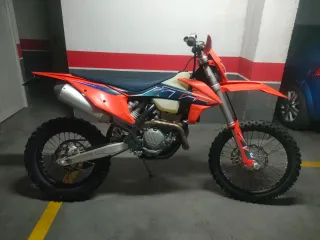 KTM 350 EXC_F Año 2022