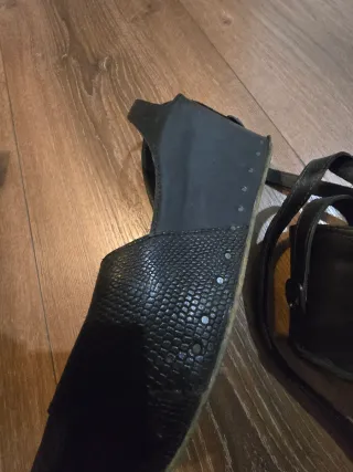 Sandalias Vialis Piel Negra