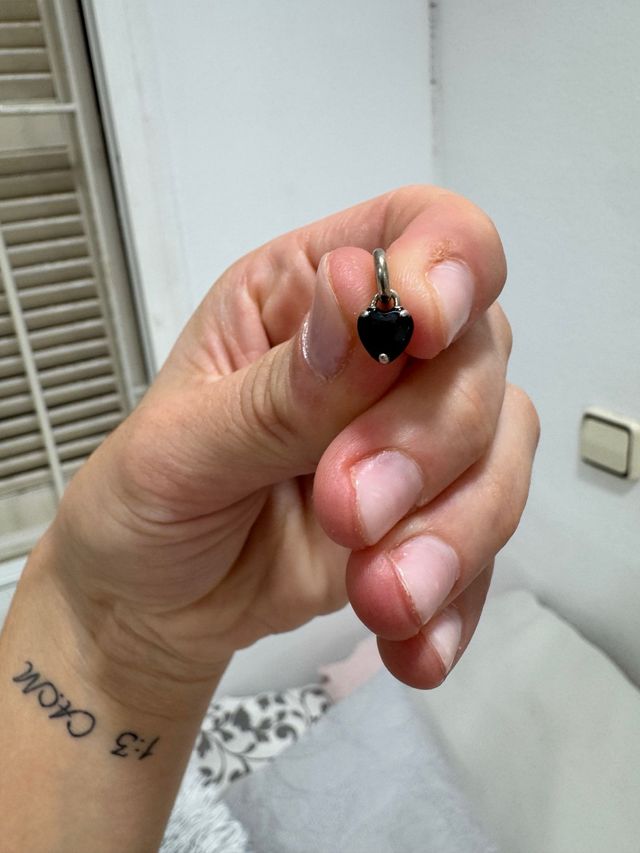 Pandora Charm Corazón Negro y Plata