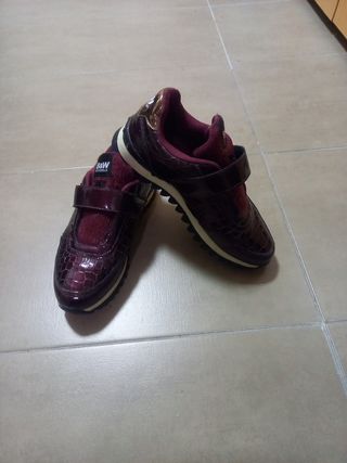 Zapatilla Mujer B&W BREAK&WALK Morado