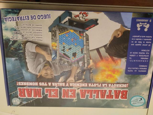 Juego de Estrategia Batalla en el Mar