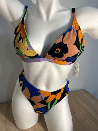Bikini Roxy estampado floral talla L