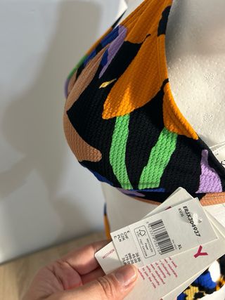 Bikini Roxy estampado floral talla L