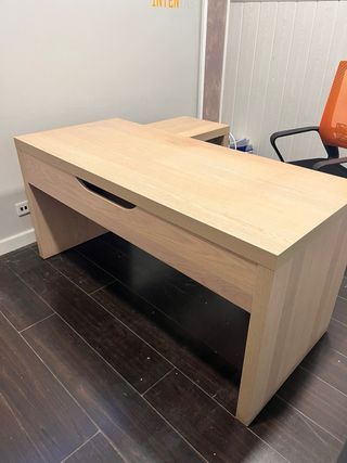 Mesa escritorio Ikea Malm extensible