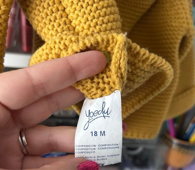 Chaqueta de punto mostaza 18 meses