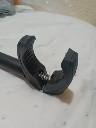 Soporte Cuadro Bicicleta 32cm FINEW