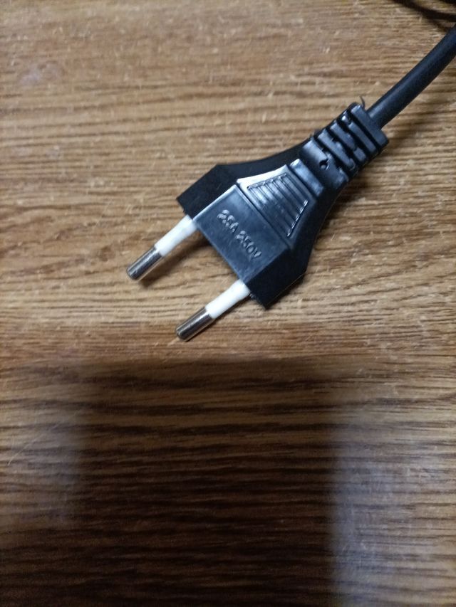 Cable de alimentación negro
