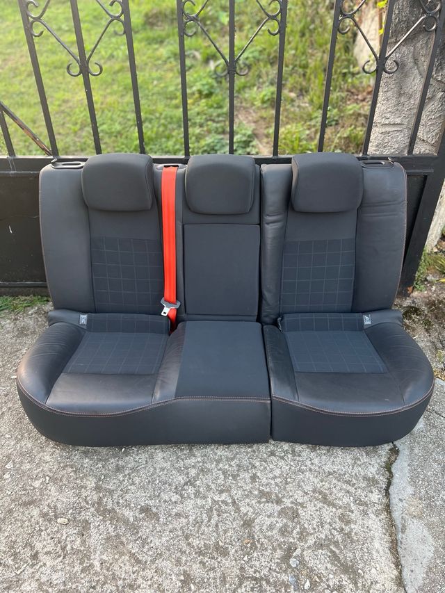 Asientos traseros Renault Megane Sport