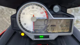 BMW S1000R con extras