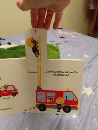 El pequeño libro de los bomberos