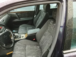 Mercedes-Benz Clase E 1999