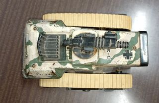 ANTIGUO TANQUE MILITAR, D-34, DE VALTOY. FRICCION