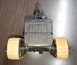 ANTIGUO TANQUE MILITAR, D-34, DE VALTOY. FRICCION