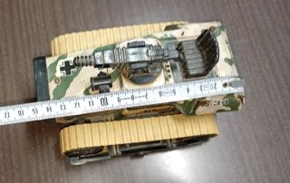 ANTIGUO TANQUE MILITAR, D-34, DE VALTOY. FRICCION