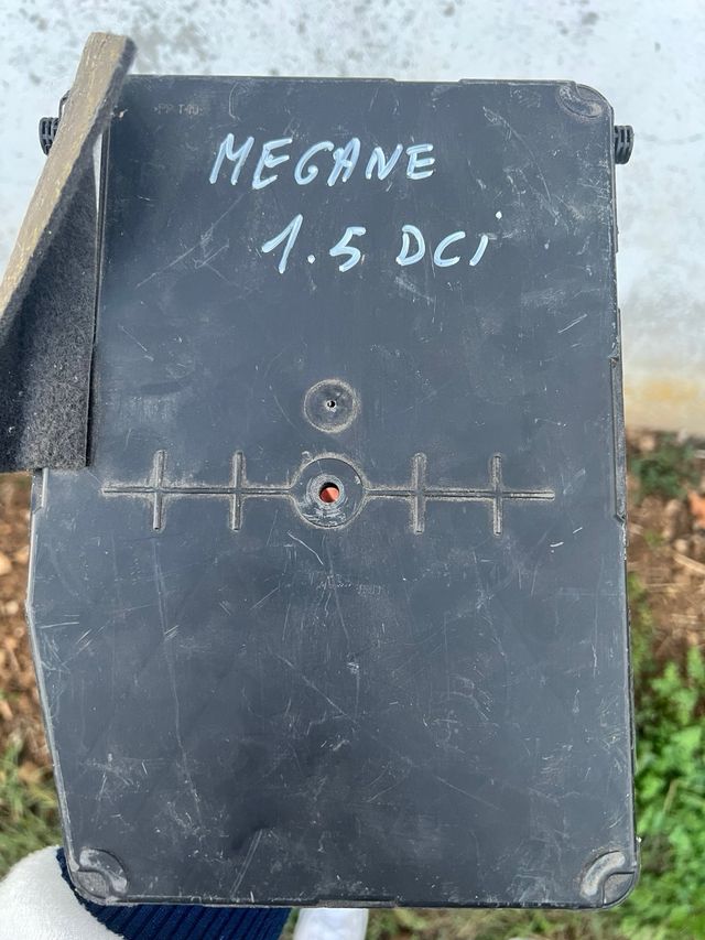 Centralita UCH Siemens Megane 2