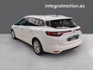 Renault Megane S.T. Intens Blue dCi 85 kW (115CV)