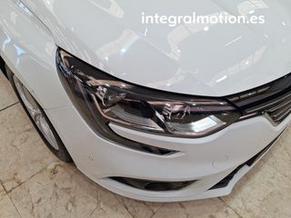 Renault Megane S.T. Intens Blue dCi 85 kW (115CV)