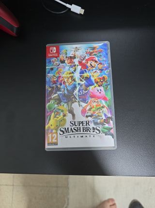 2 Juegos Nintendo Switch: Mario Kart 8 & Smash Bro