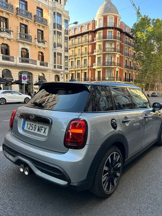 MINI Cooper S 5 puertas 