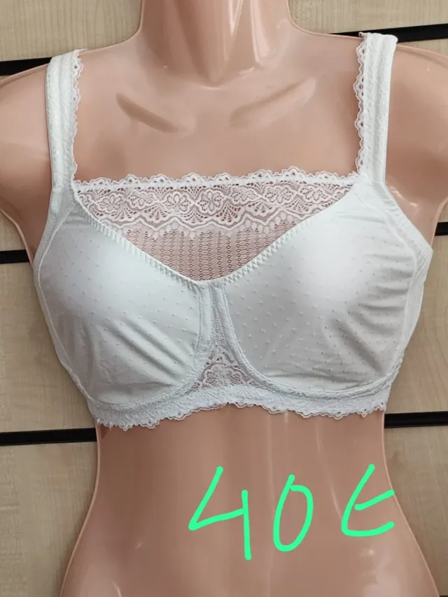 Sujetador especial prótesis mamaria