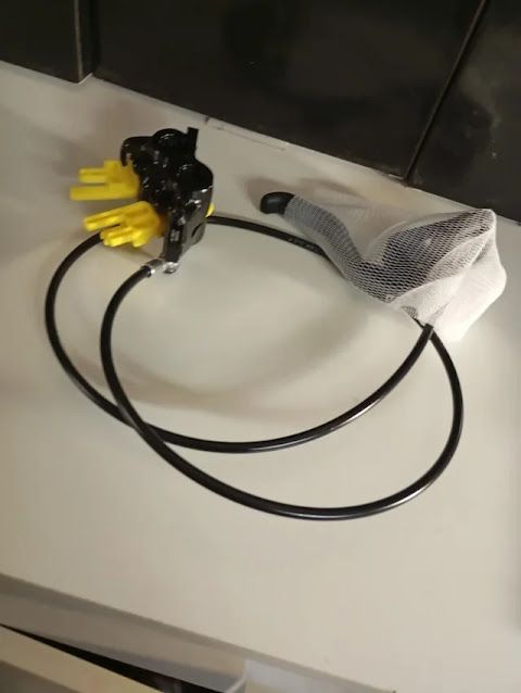 Freno Magura MT Thirty 4 pistoni ant.