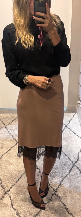 Falda Pull&Bear punto con encaje