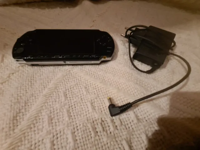 Sony PSP 3004 Nera