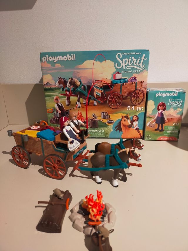 Lote Playmobil carruaje,figuras Spirit 9477 y 9481