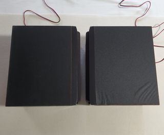 Altavoces JVC Negros