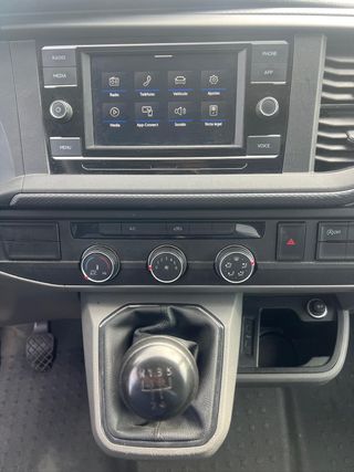 VOLKSWAGEN TRANSPORTER 2022 2.0 TDI 110CV